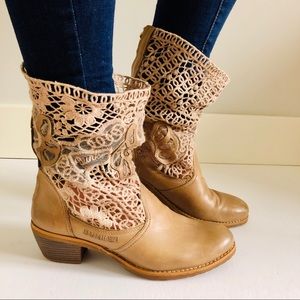 Bunker Crochet Embroidered Slouch Booties